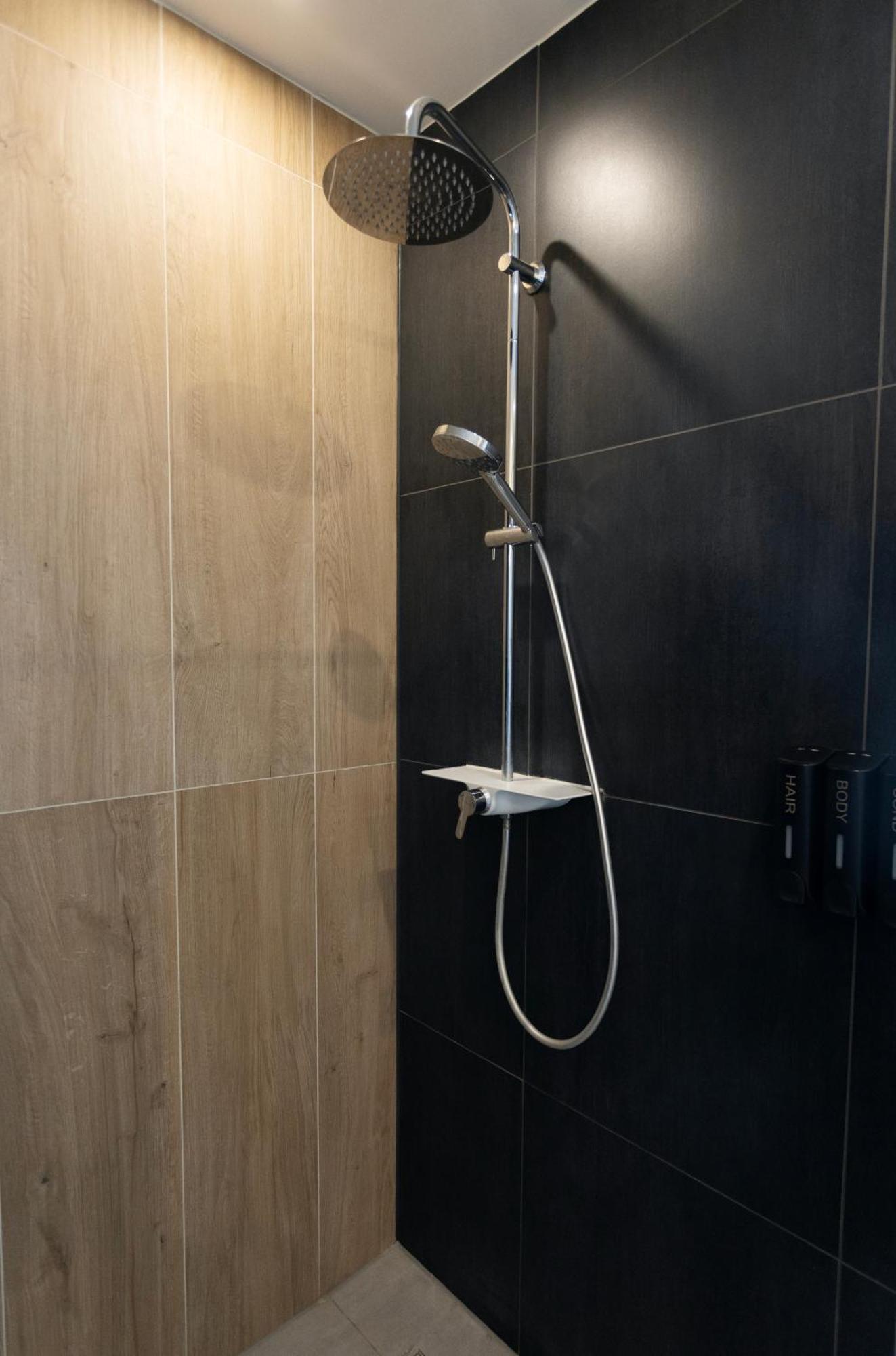 Huge Apartment With Sauna And Free Parking Ντούισμπουργκ Εξωτερικό φωτογραφία